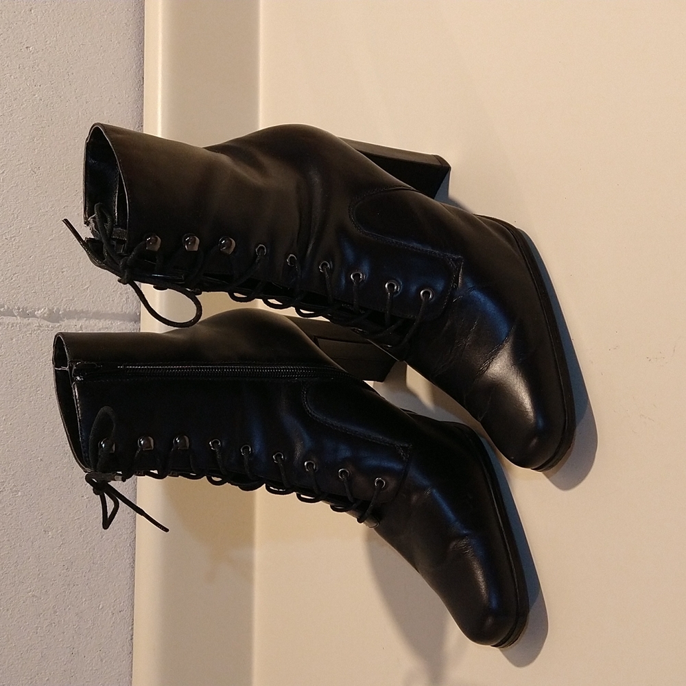 Newport News leather upper granny boots